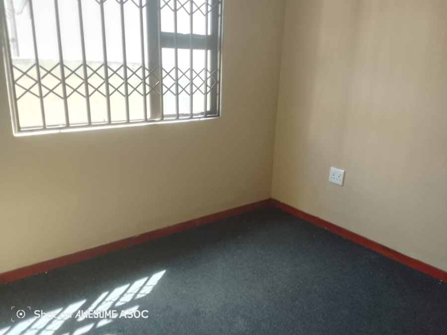 3 Bedroom Property for Sale in Amalinda Eastern Cape